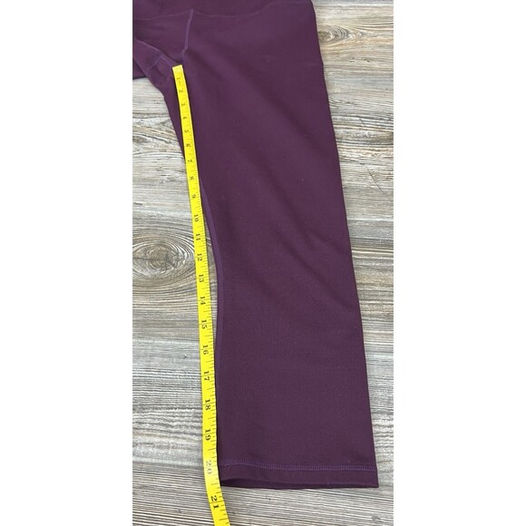 Fabletics Define Powerhold Cropped Leggings Sz Med Mid Rise Eggplant Purple Yoga - Picture 8 of 13